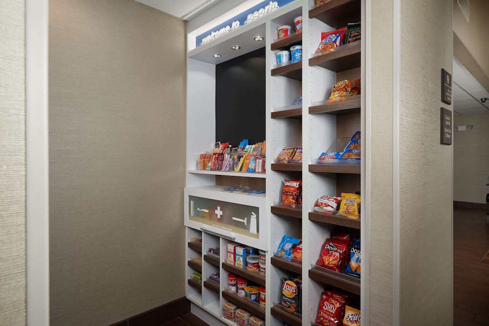 Hampton Inn Phoenix/Glendale/Peoria 35/50