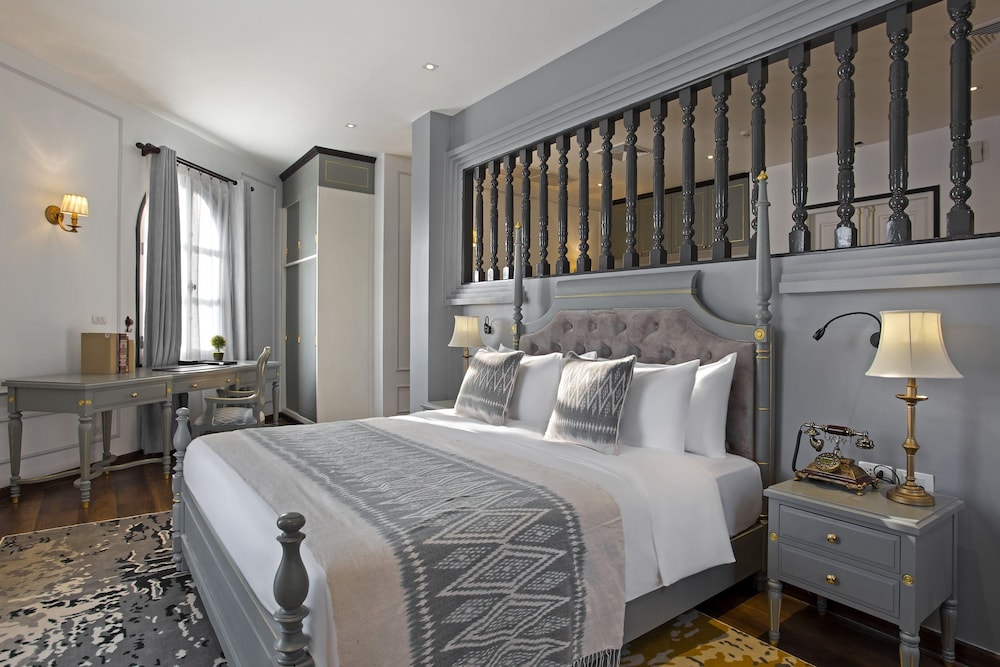 PREMIER, DOUBLE BED