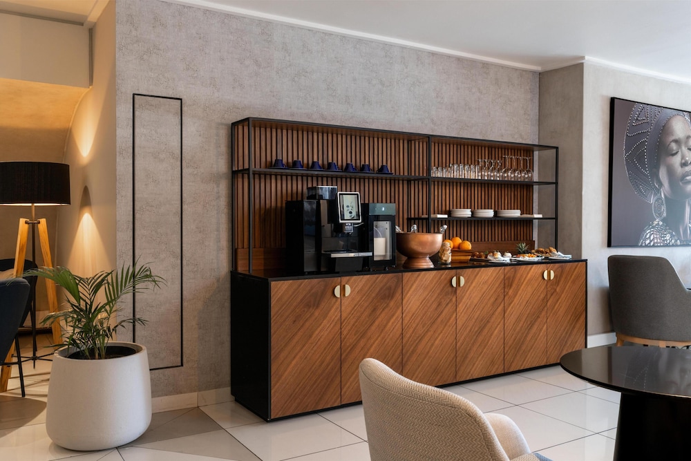 Radisson Blu Gautrain 6/79