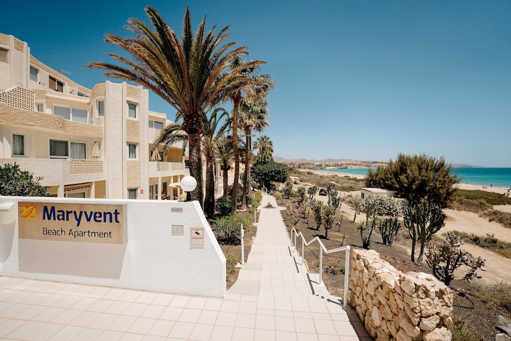 R2 Maryvent Beach Apartment 44/49