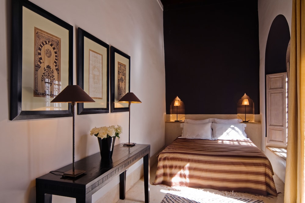 RIAD TZARRA 17/49