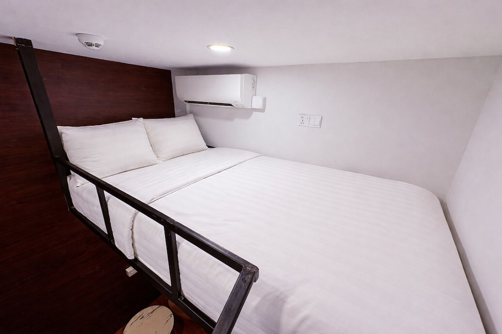 Loft, Superior, Double Bed, Shared Bathroom, No Window