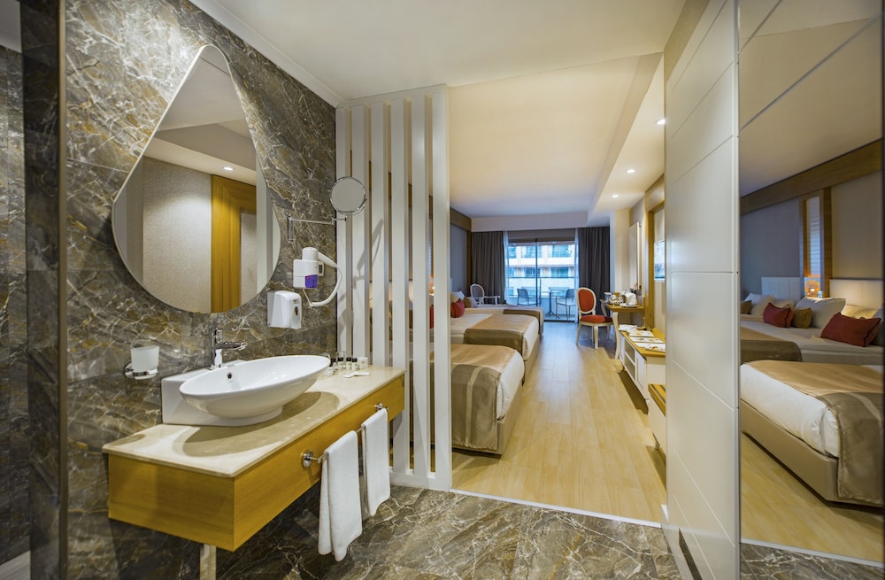 Port Nature Luxury Resort Hotel and Spa 25/63
