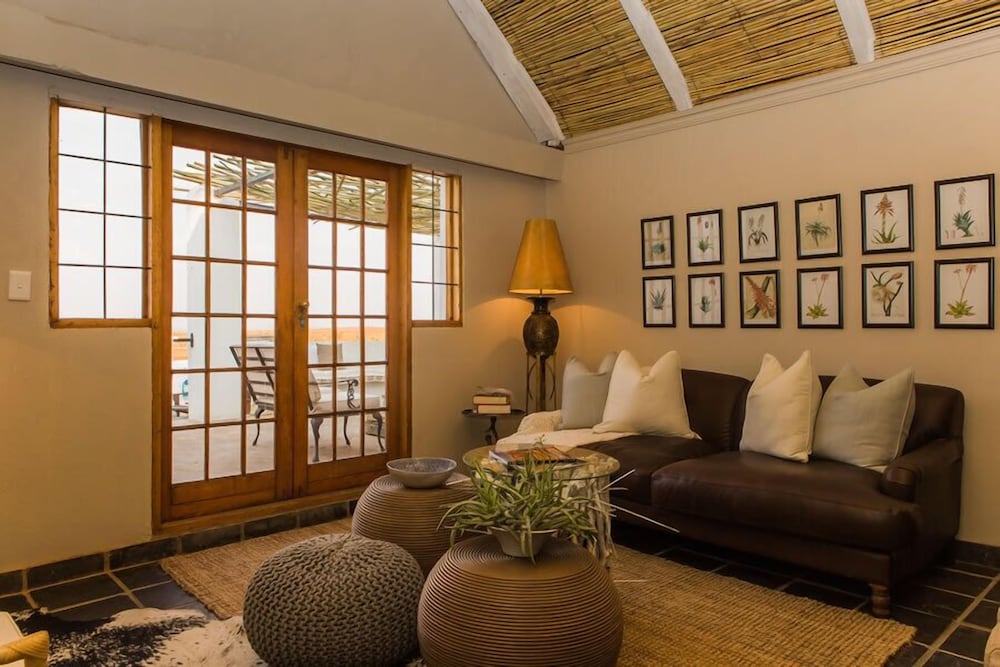 Sweetfontein Boutique Farm Lodge 20/29