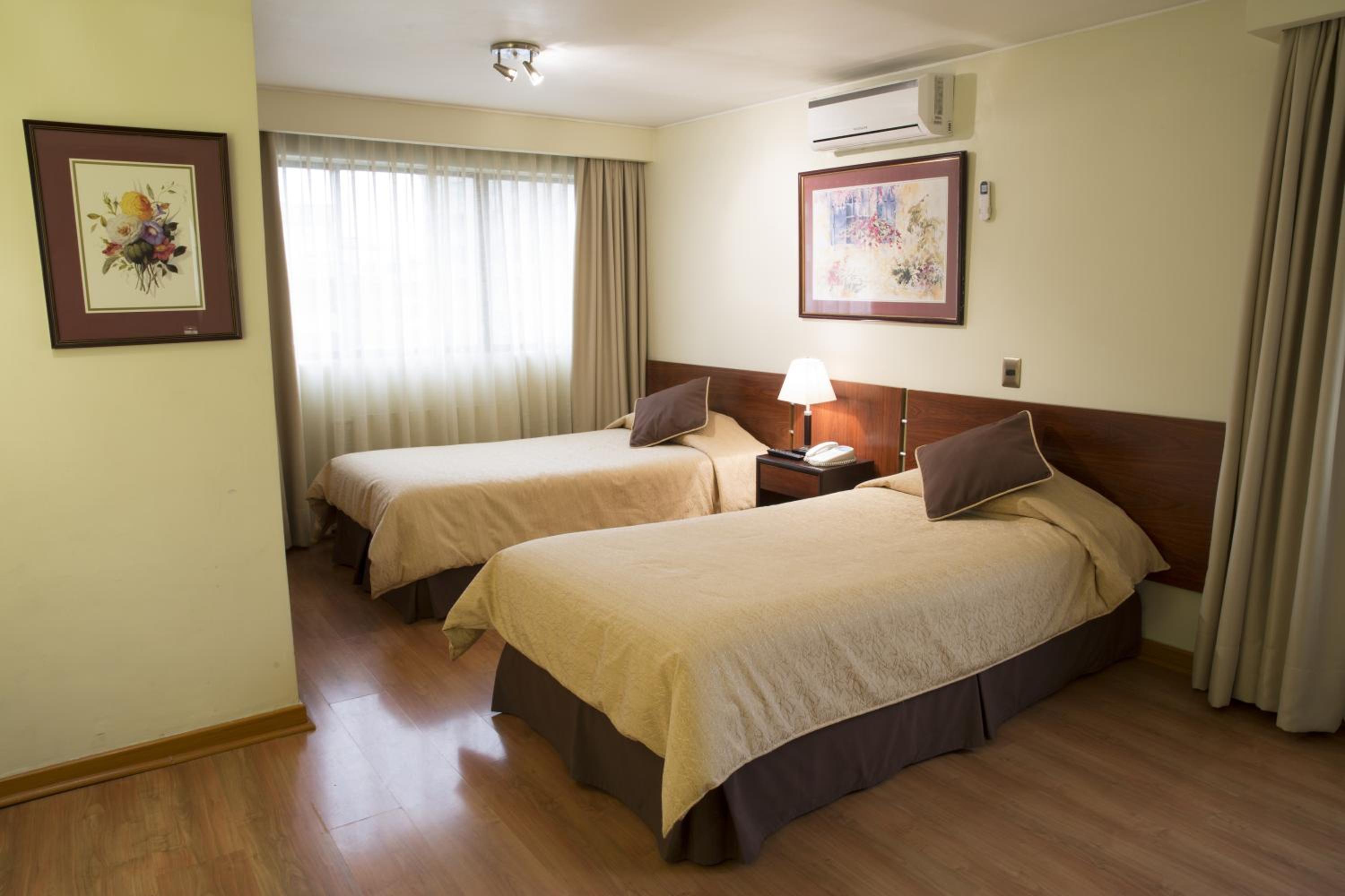 Standard, Twin Beds