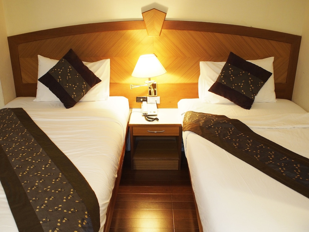 Nh Elegant Hotel 43/70