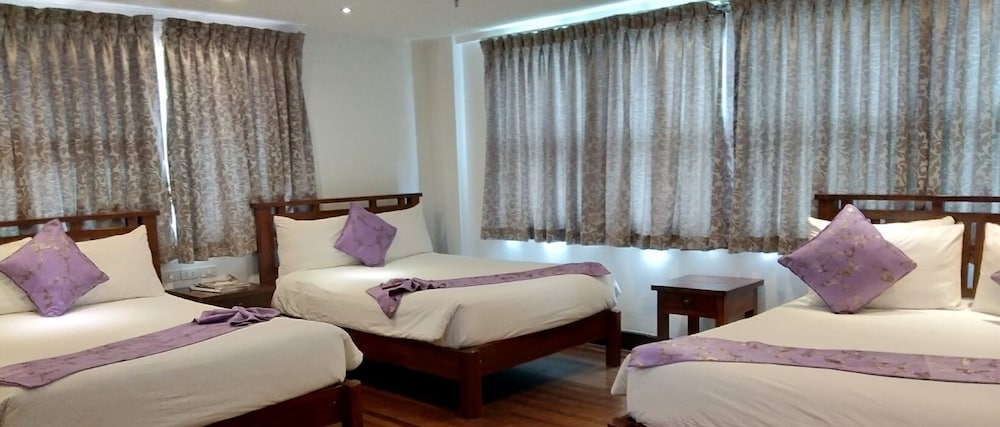 Safari Lodge Baguio By Log Cabin Hotel 47/76