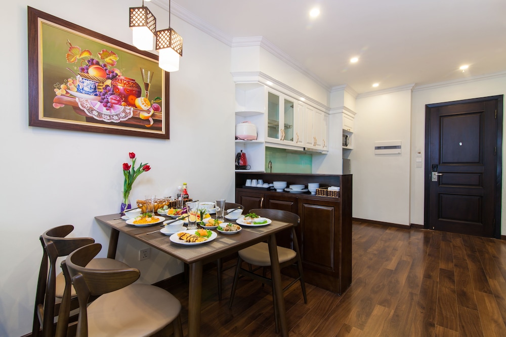 Hanoi Central Hotel & Residences 55/65