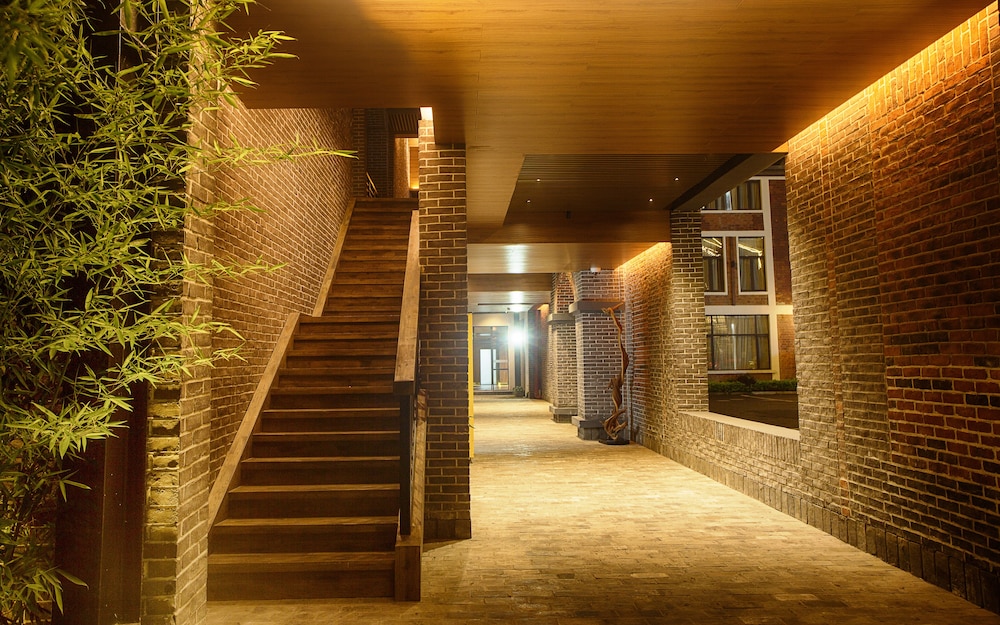 Lin Yin Art Hotel Shanghai 38/69