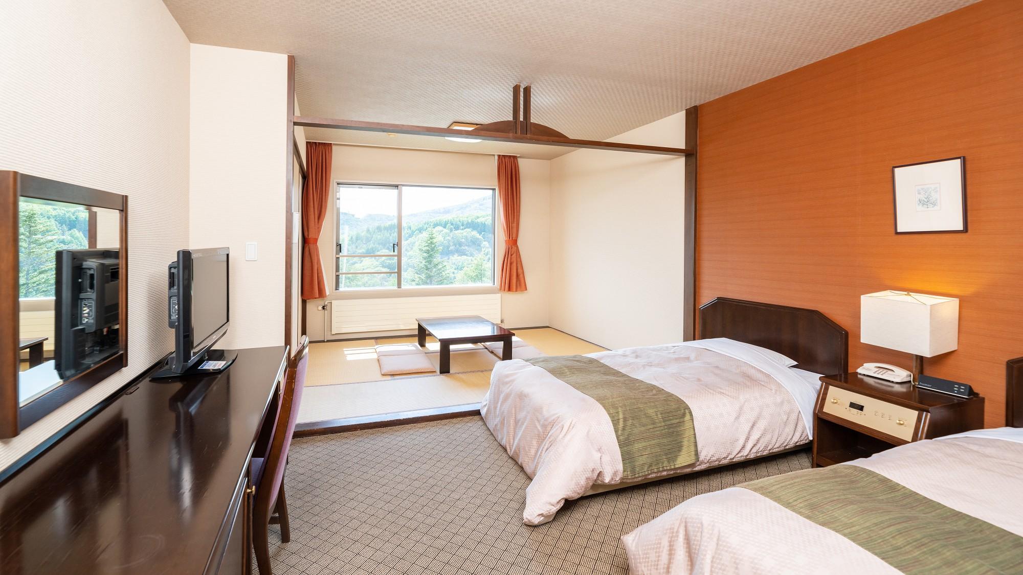 Japanese Western, Quadruple, Mountain View, Building 1
