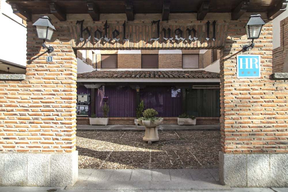 Juan Ii Hotel 1/50
