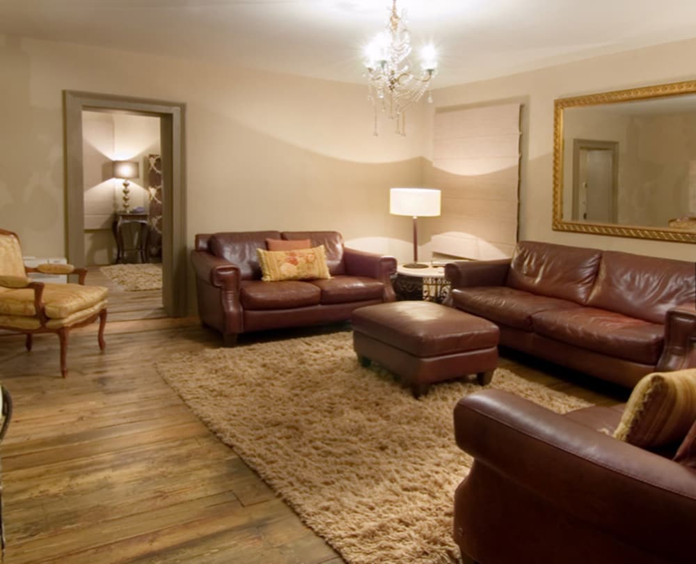 Mineral Springs Hotel 27/50