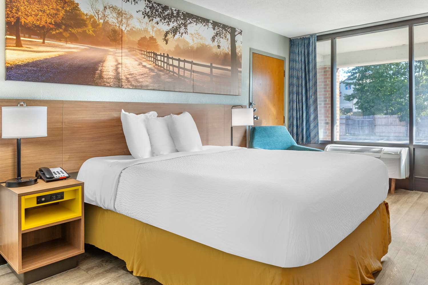 Days Inn Suites By Wyndham Rocky Mount Golden East 16/56