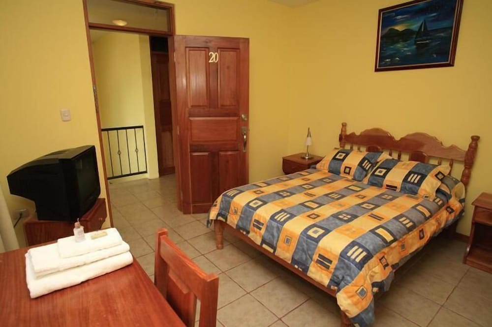 Hotel Santa Ana Liberia Airport 21/34