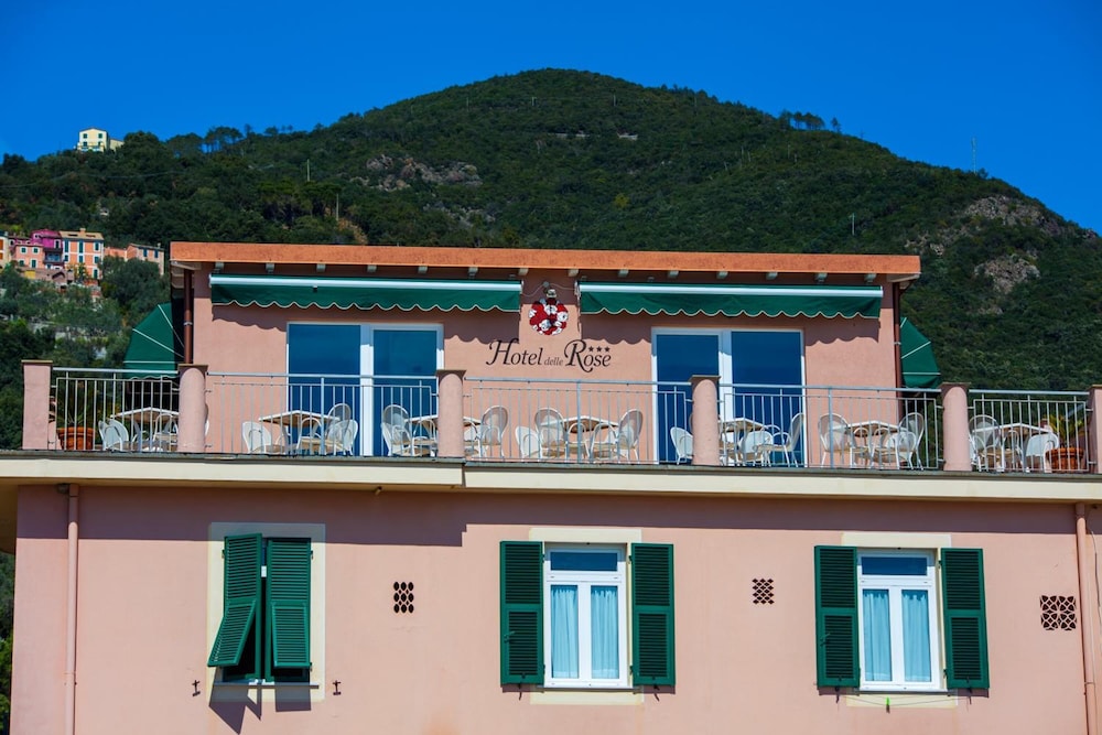 Hotel delle Rose 4/72