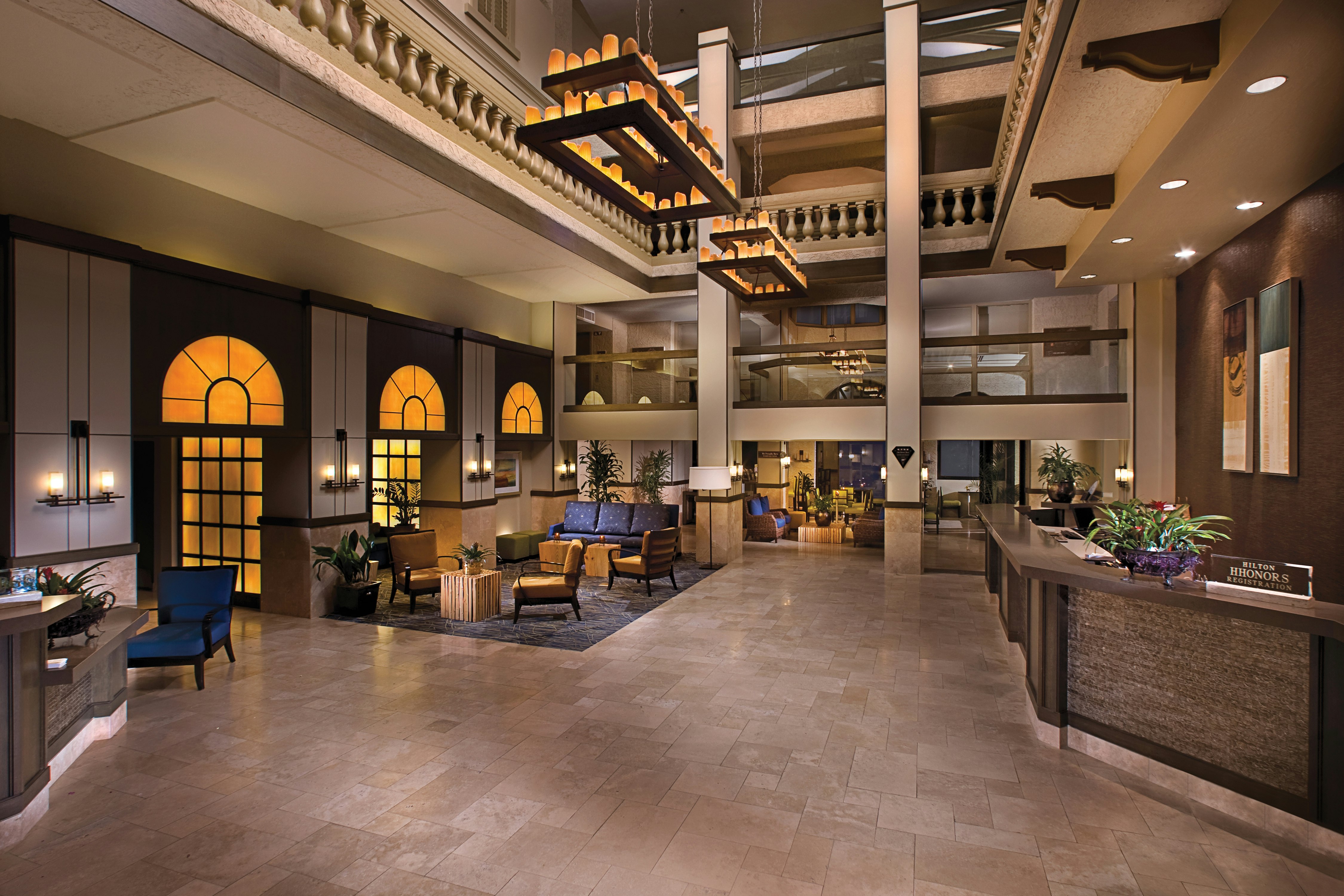 Hilton Phoenix Tapatio Cliffs Resort 38/75