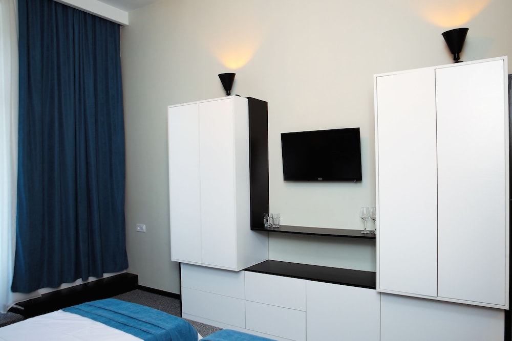 Hotel Tbilisi Times 22/28