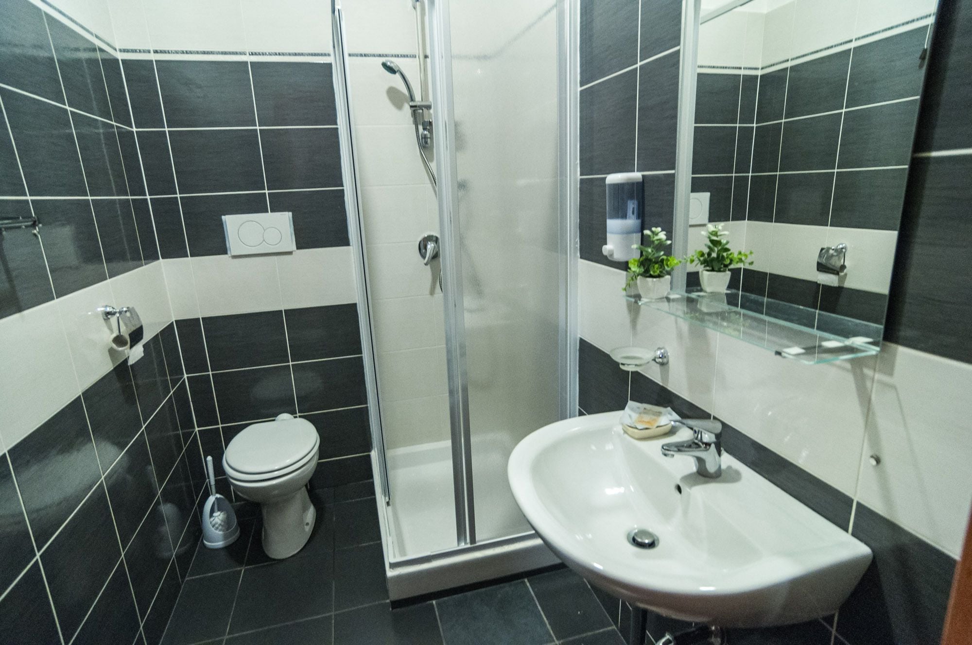 Room, Double Bed, Hotel Leone 4/4