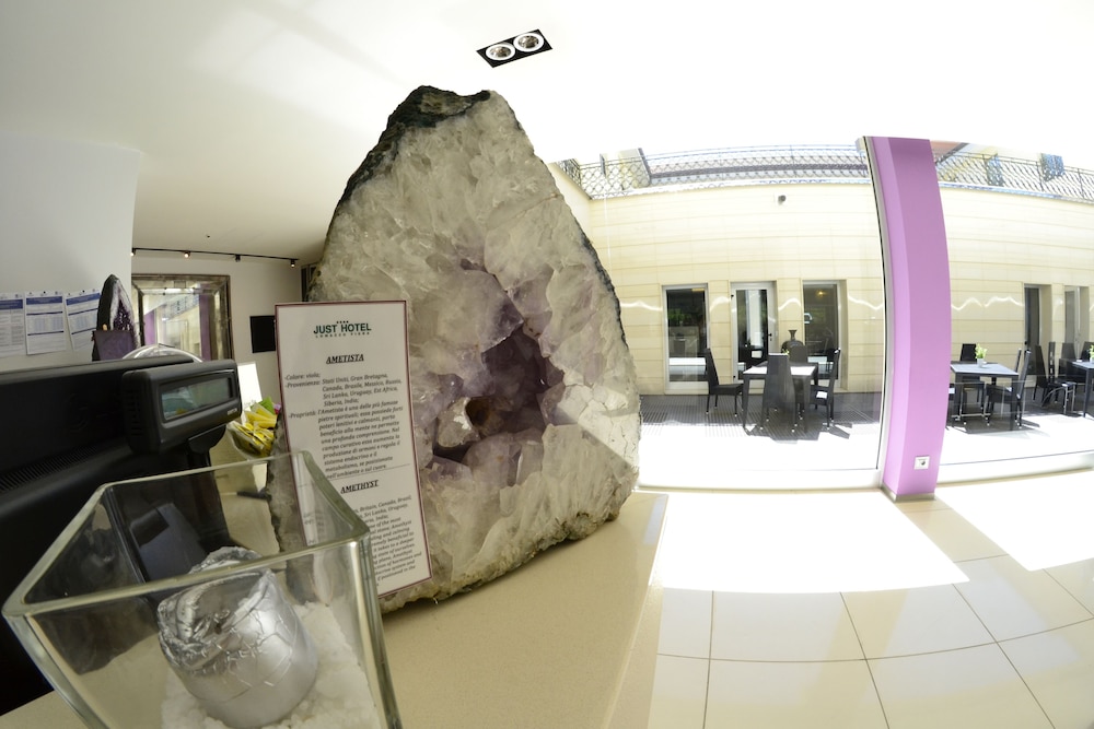 Just Hotel Lomazzo Fiera 30/36