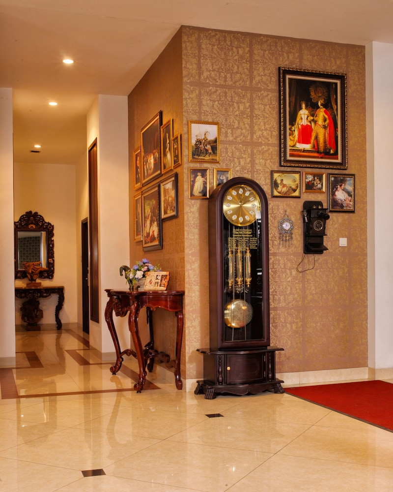 The Victoria Luxurious Guesthouse 16/26