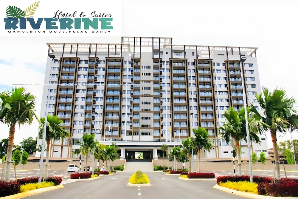 Amverton Cove Golf and Island Resort 16/18