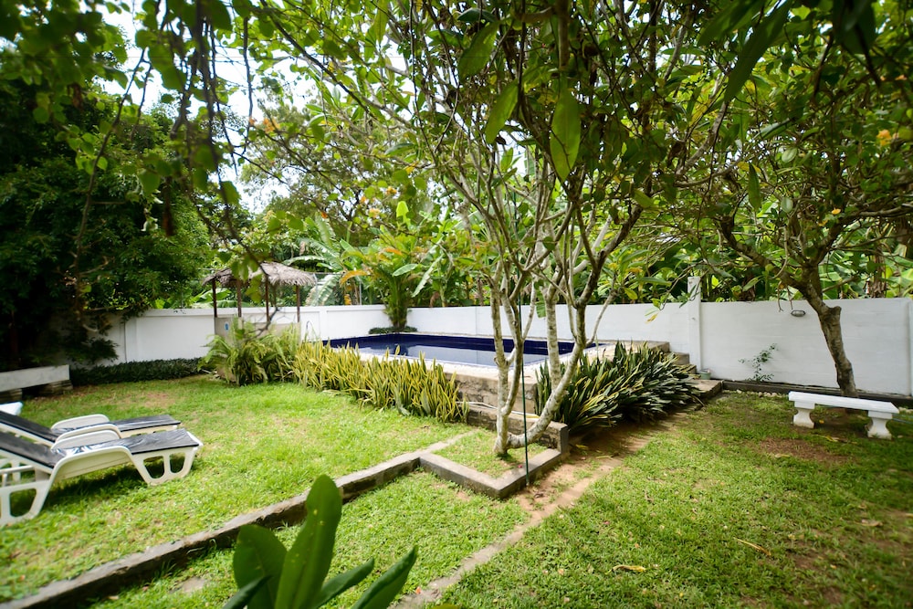 Pavana Resort 18/27