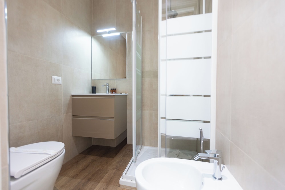 Rental In Rome Rosselli Palace Apartment 5 46/49