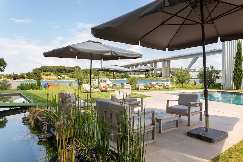 Golden Tulip Martigues Provence 3/43