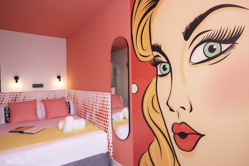 Hotel Casual Pop Art Benidorm 47/80