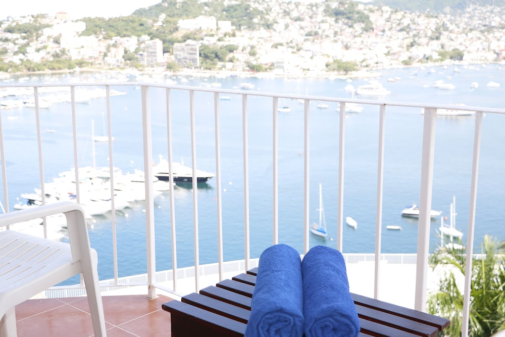 Alba Suites Acapulco 37/59