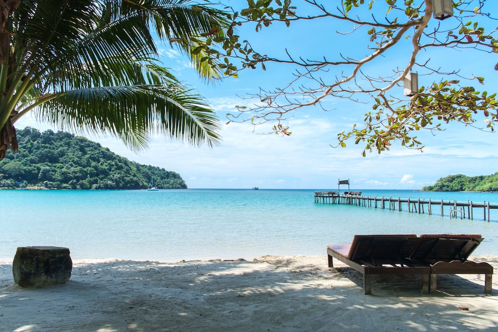 The Beach Natural Resort Koh Kood 36/50