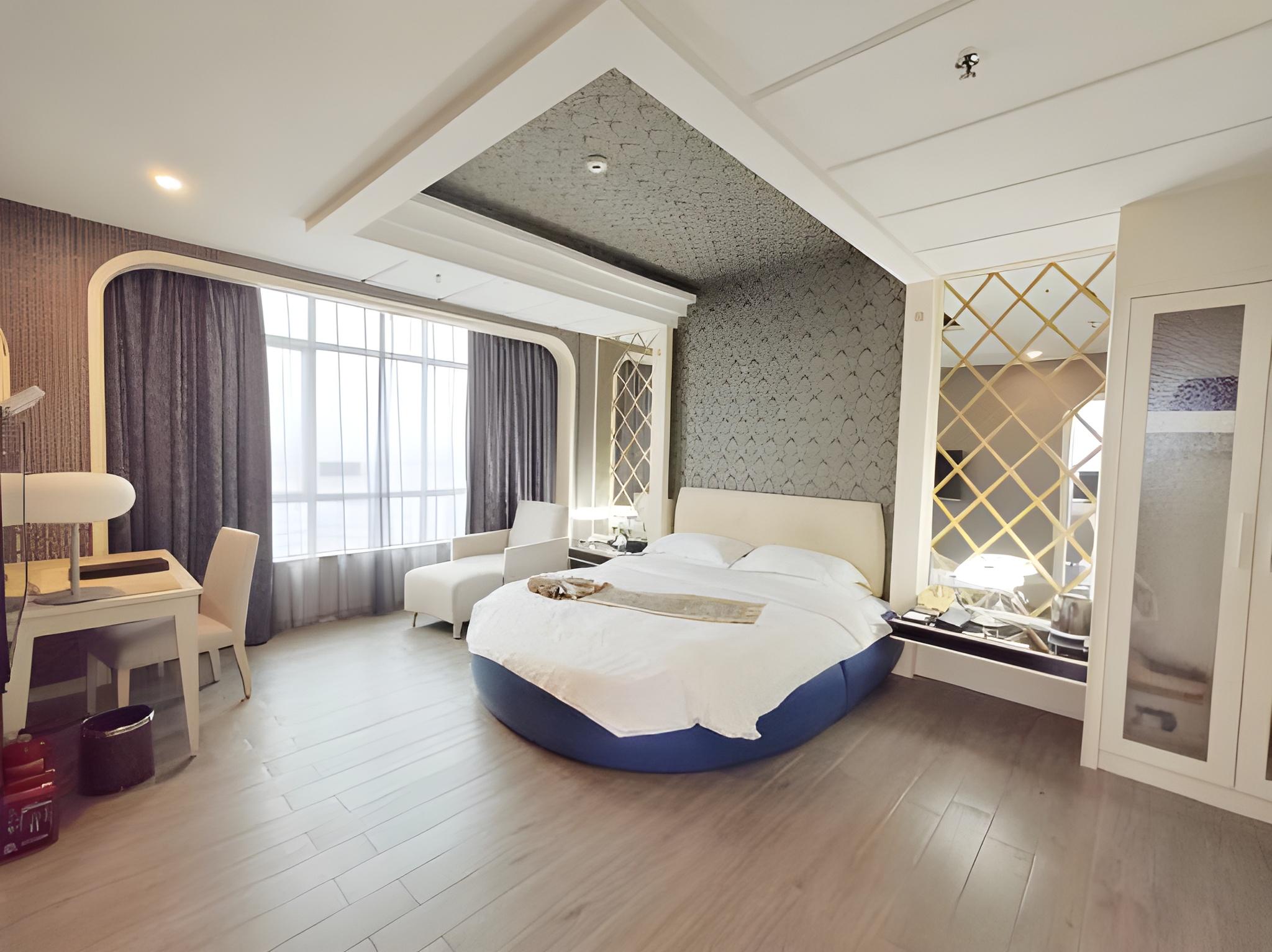 Foshan Huaxia Pearl Hotel 9/82