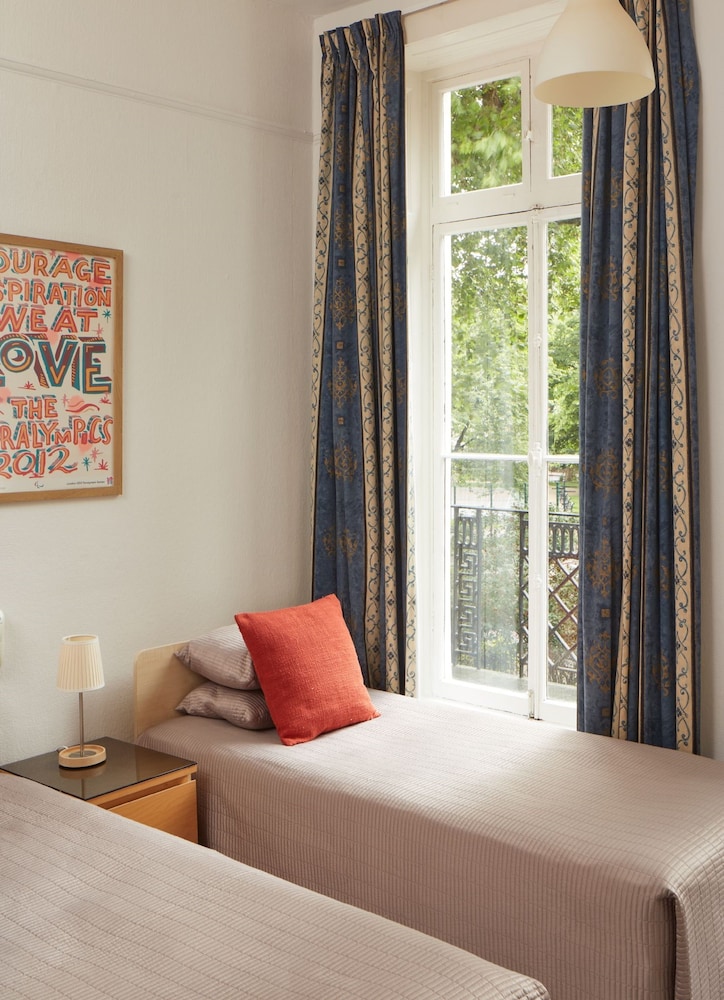 Euro Hotel 15/42