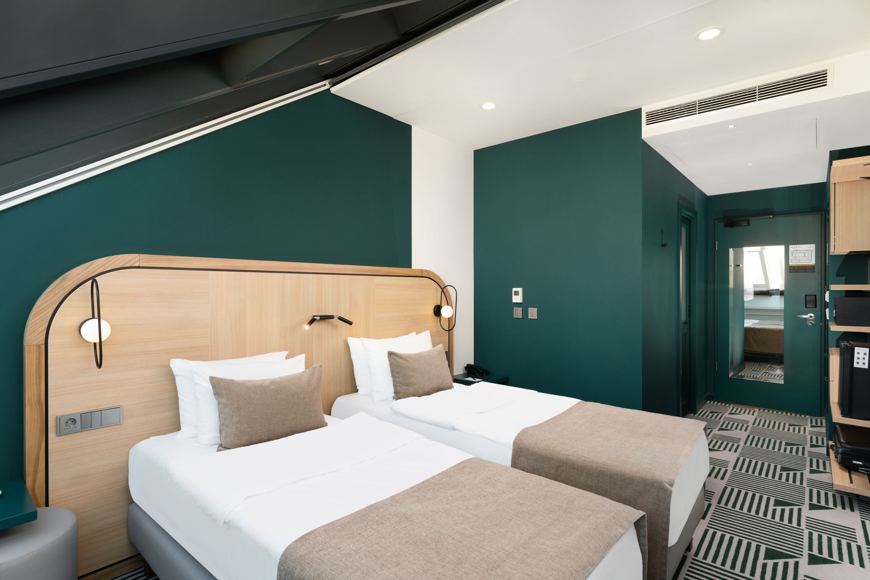Hotel Oktogon Haggenmacher 16/50