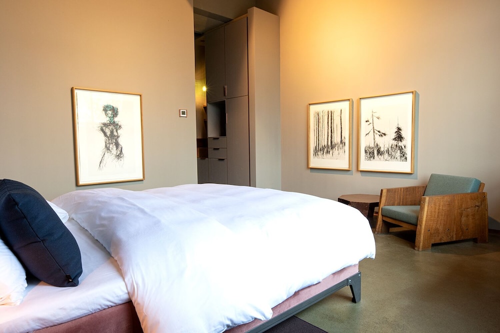 Hotel Piet Hein Eek 11/50