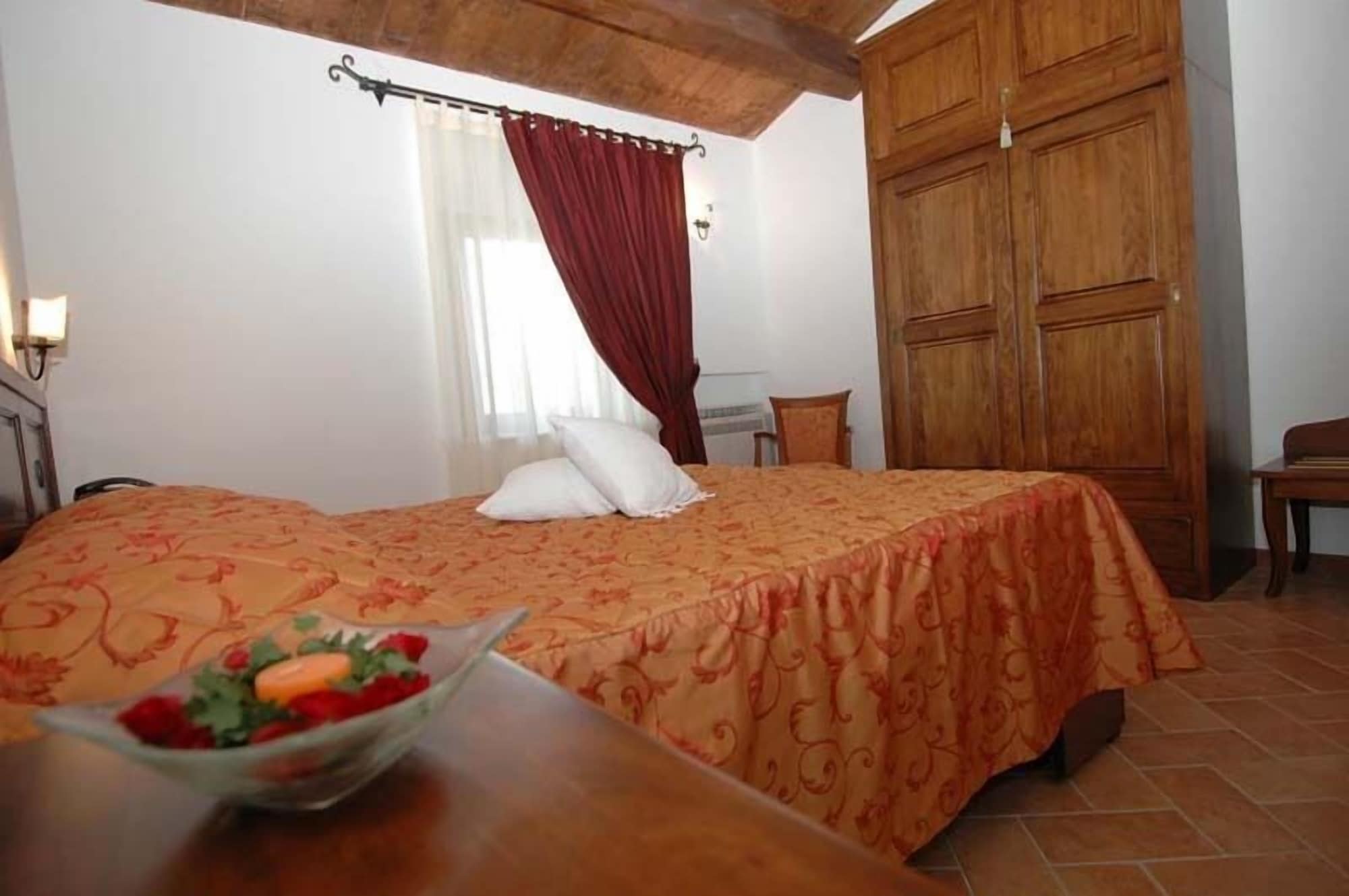 جناح عائلي بسرير مزدوج وسريرين منفصلين، Colleverde Country House Beauty and Wellness 2/3