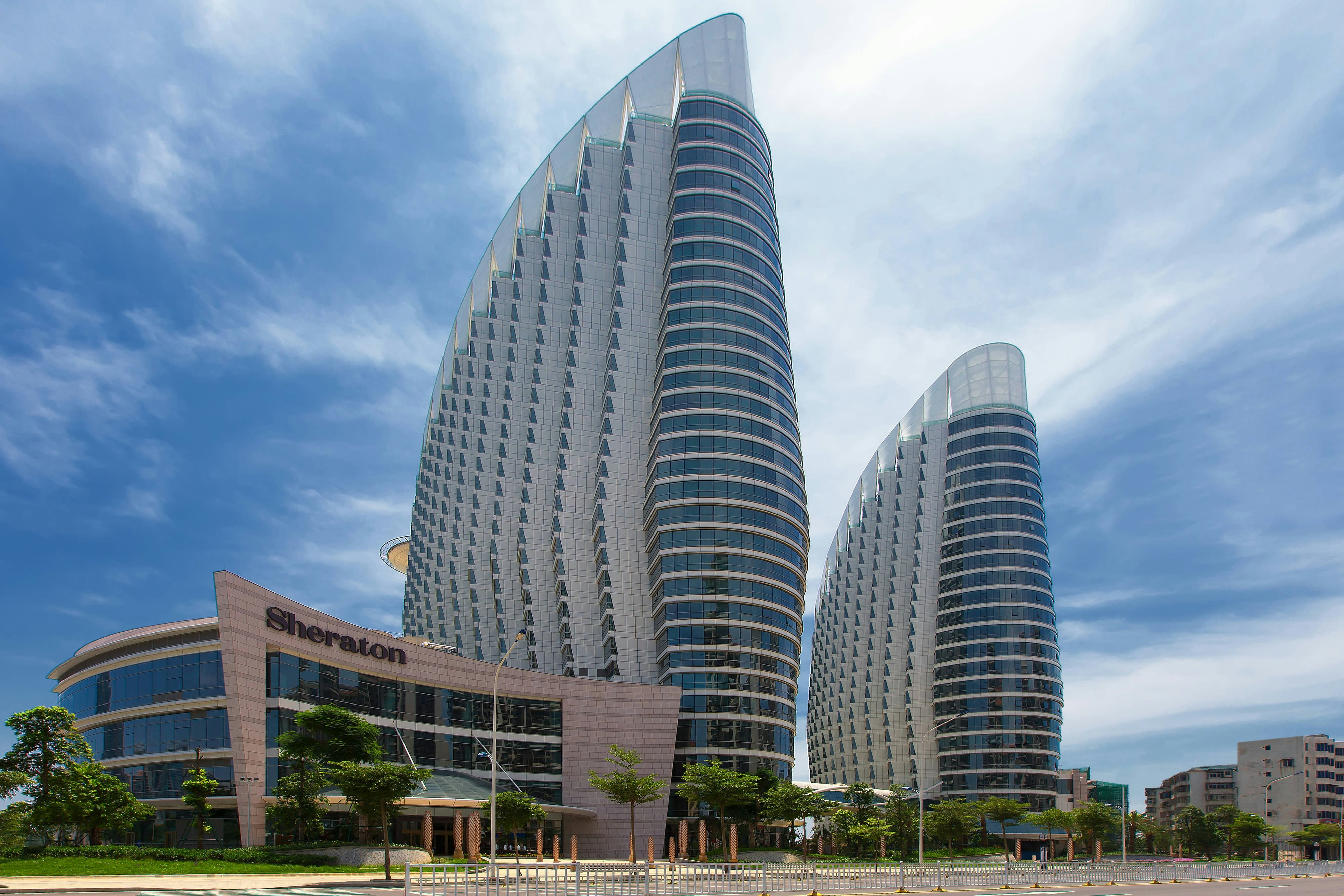 Sheraton Zhanjiang Hotel 2/48