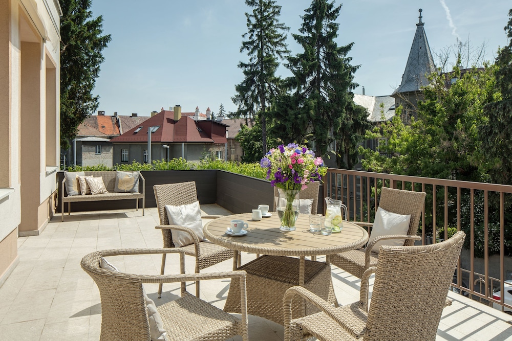 Mamaison Residence Sulekova Bratislava 39/50