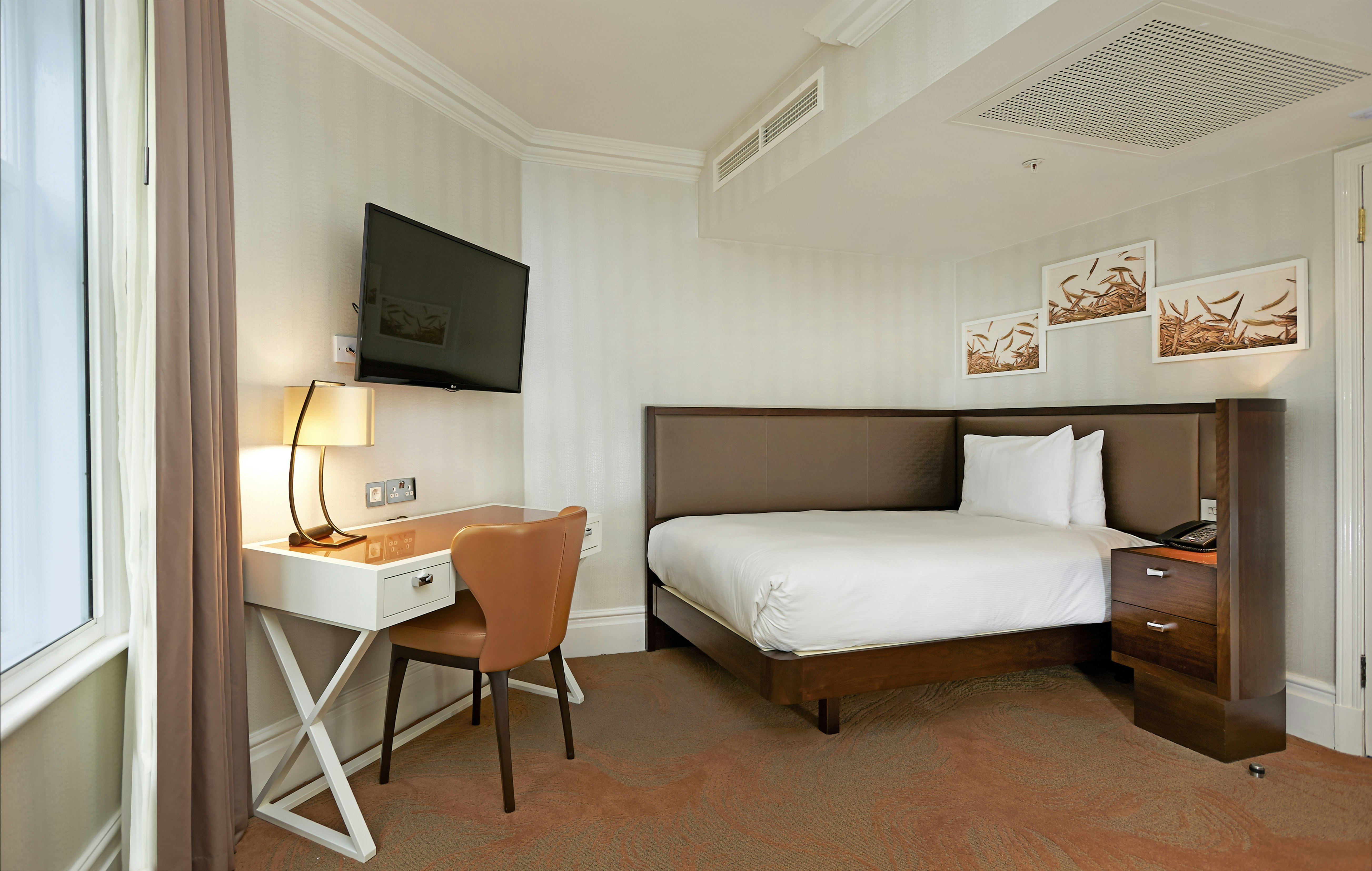 HILTON LONDON HYDE PARK 15/46