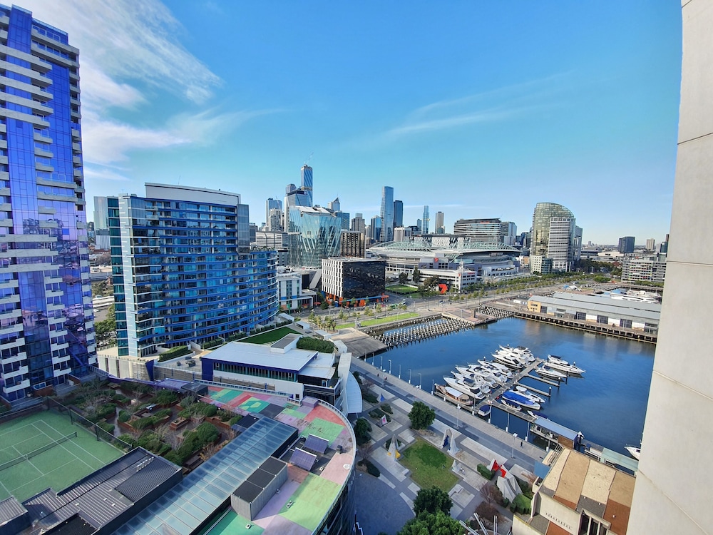 Harbour Escape Apartments 44/49