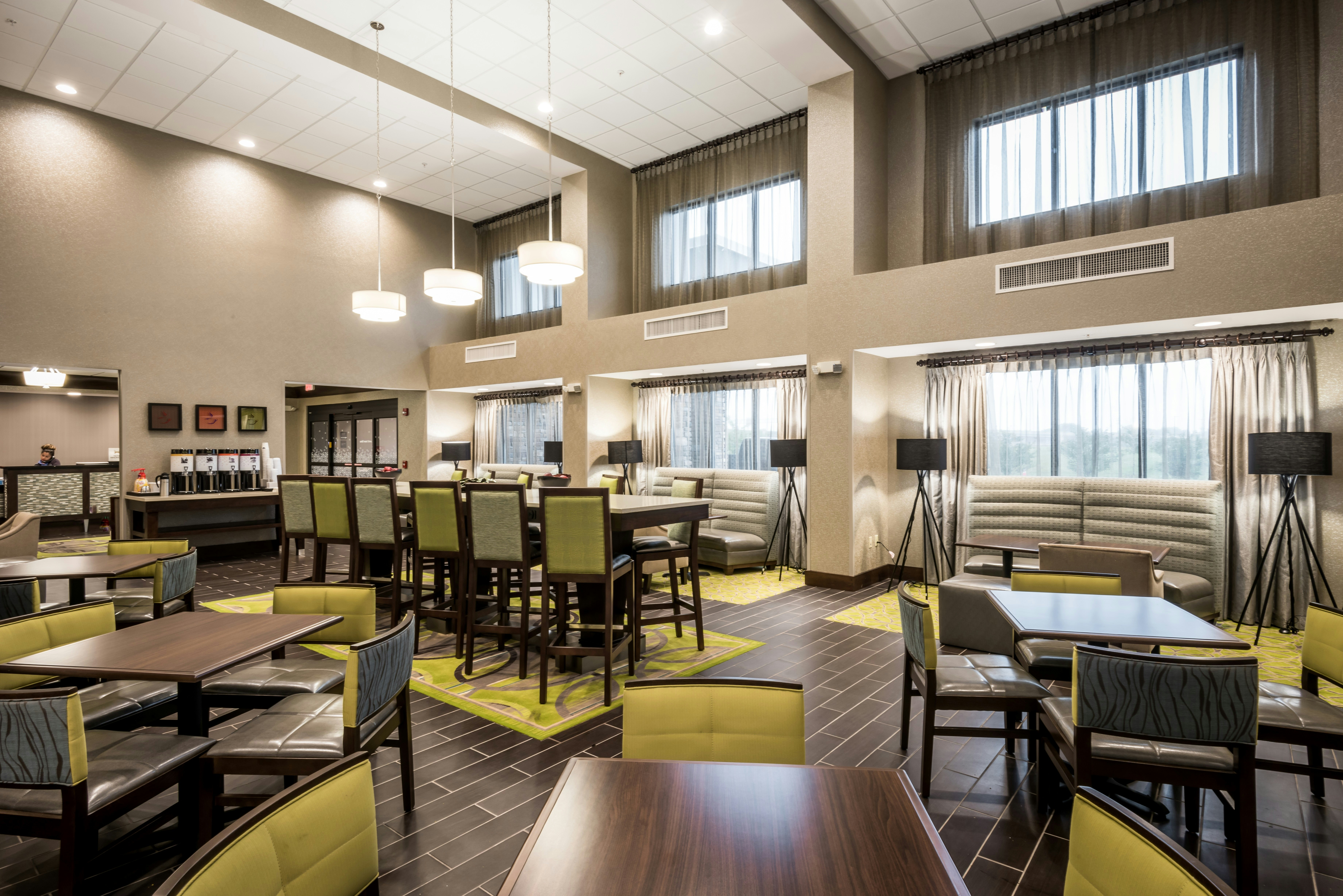 Hampton Inn and Suites Hammond 24/33