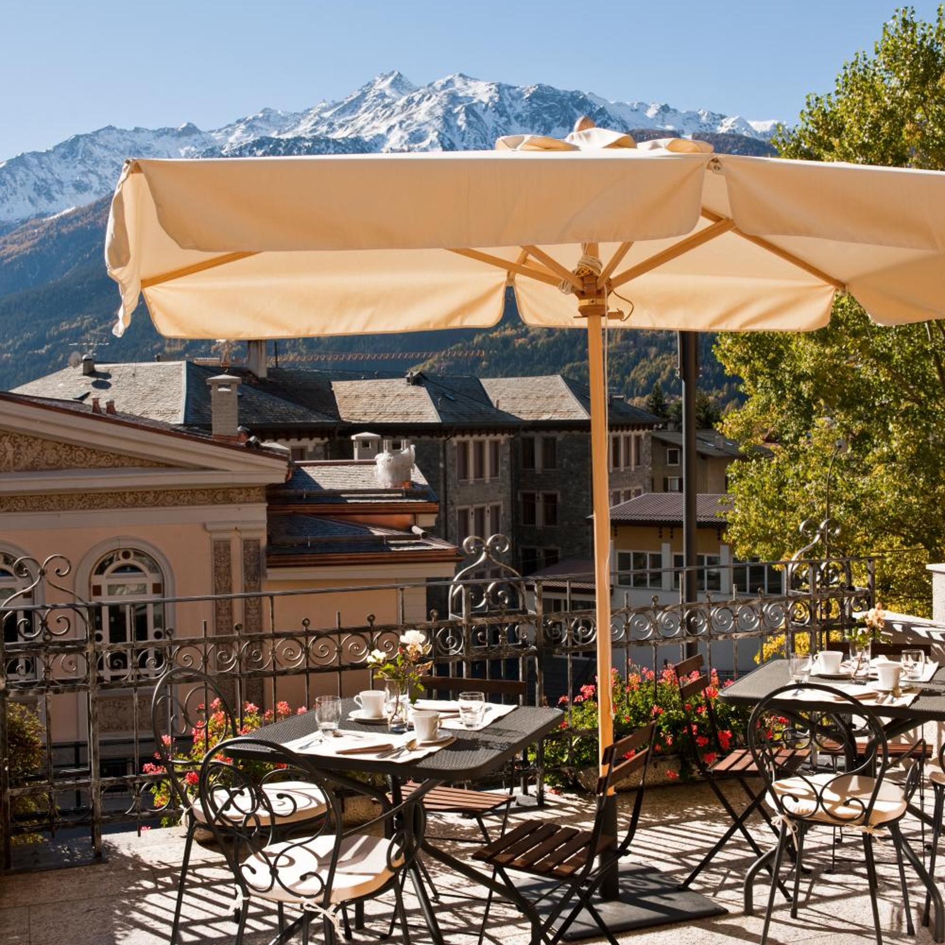 HOTEL MEUBLE SERTORELLI REIT 8/52
