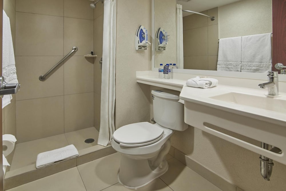 City Express by Marriott Nuevo Laredo 16/58