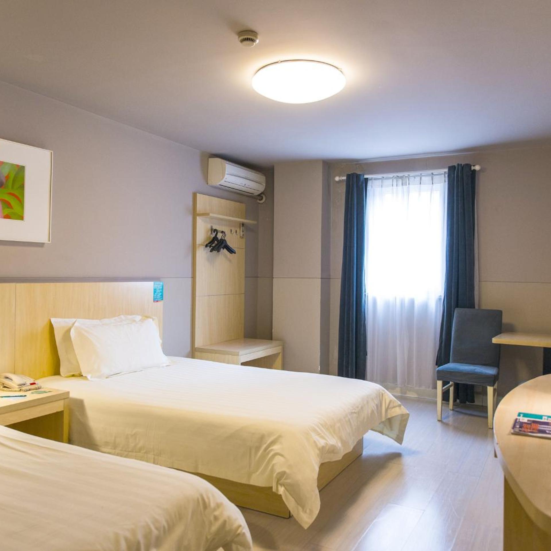 Jinjiang Inn Shenzhen Diwang Square 17/37
