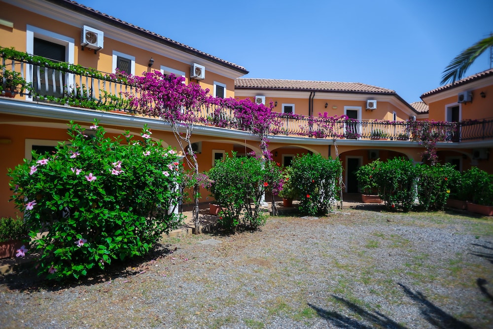 Villaggio Hotel Lido San Giuseppe 2/38