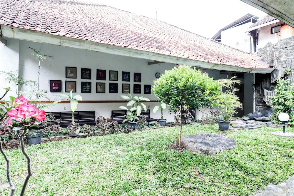Hotel Limaran 73/77