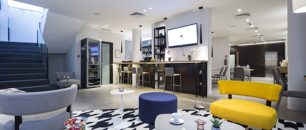 Livris Hotel 46/63