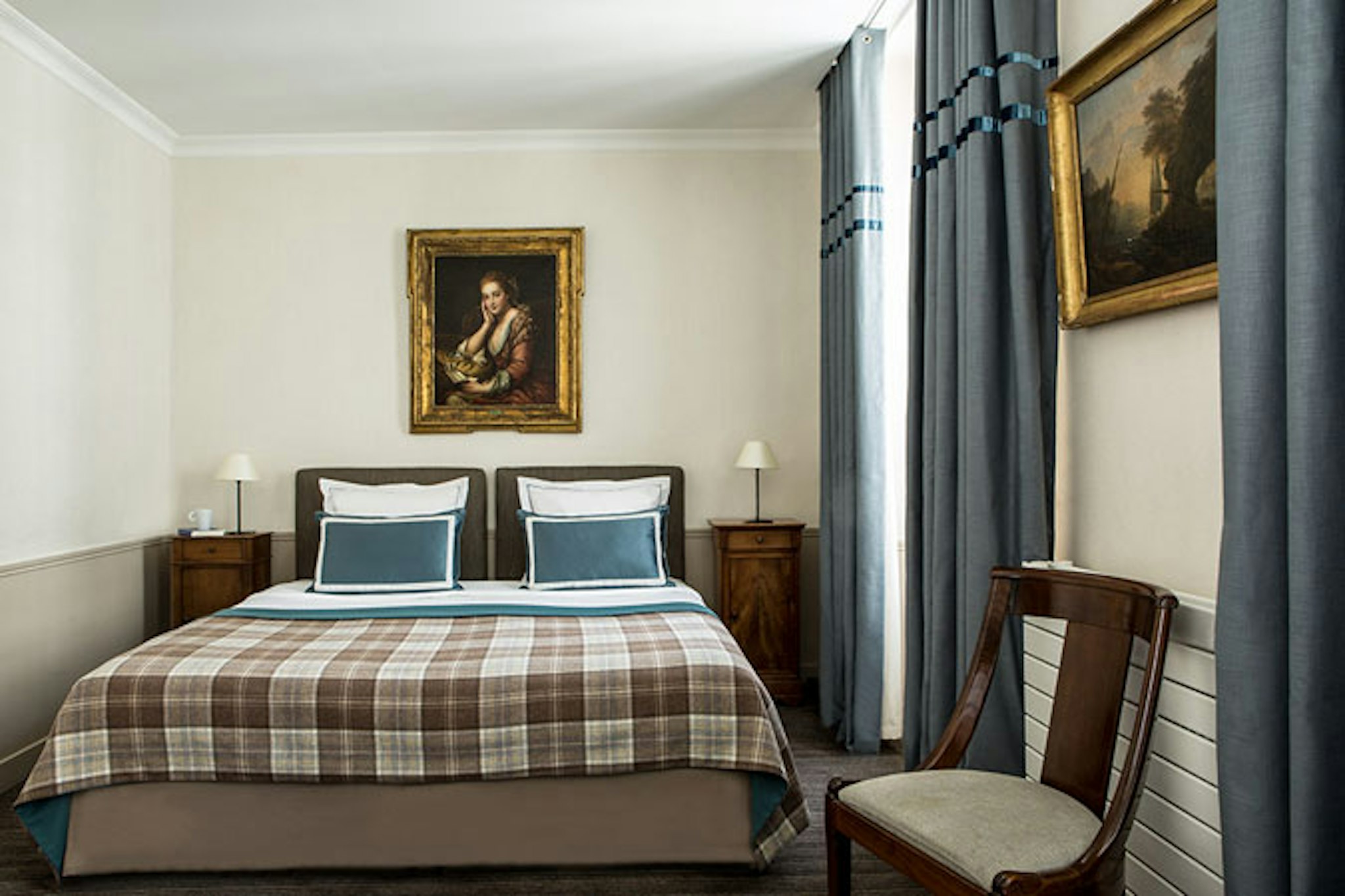 Hotel D Orsay 25/70