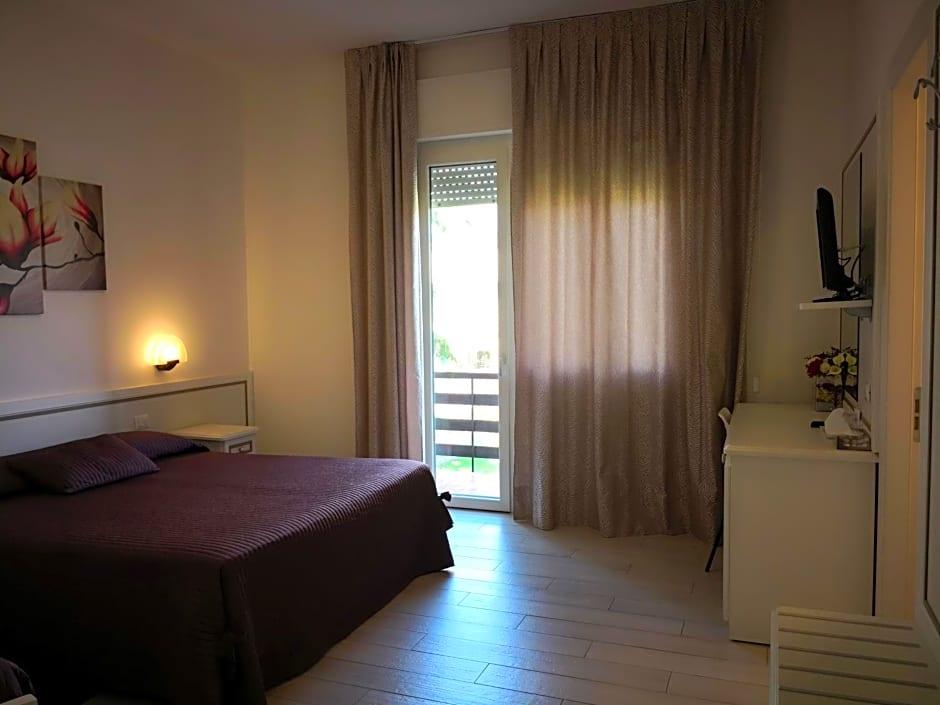 Albergo Ester Di Fossi Laura 14/41