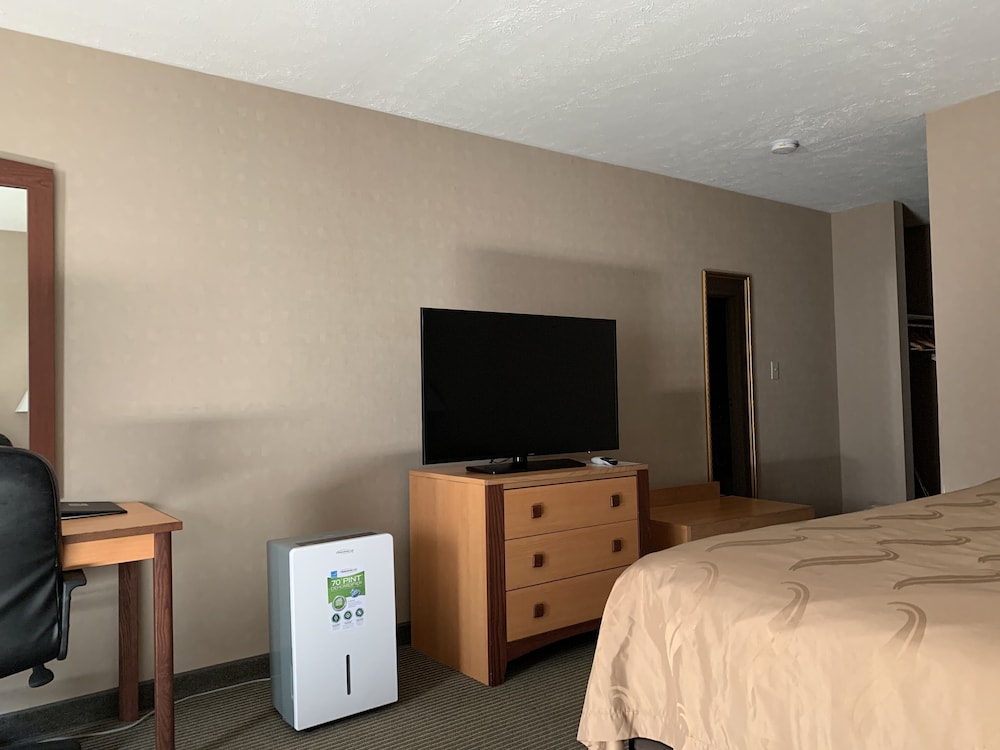 Quality Inn Nashville Bloomington 10/47